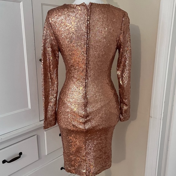 Rose Gold Sequin Cocktail dress plunging v neck sleeves - Picture 11 of 14